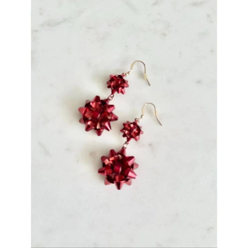 Red Christmas bow dangle earrings